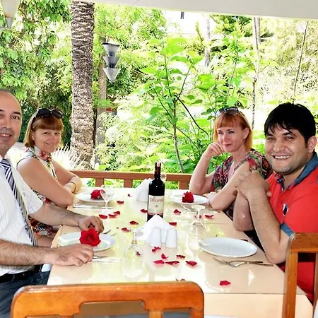 Merhaba אלאניה