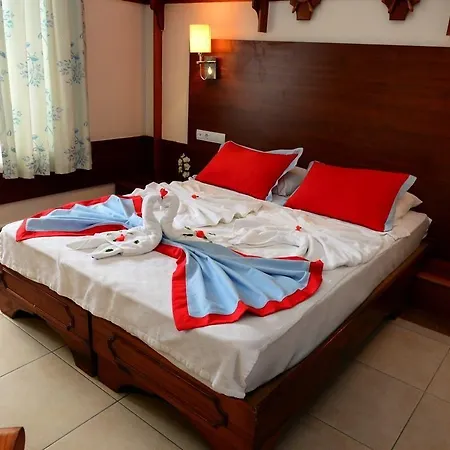 Merhaba אלאניה