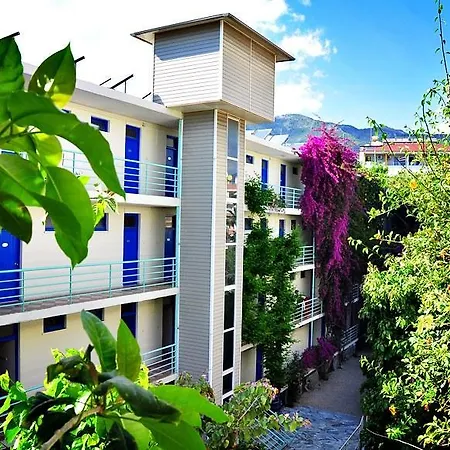 ホテル Merhaba アランヤ