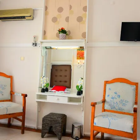 Merhaba ホテル 3*